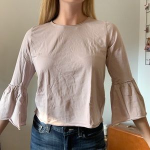 Flared sleeve lavender top
